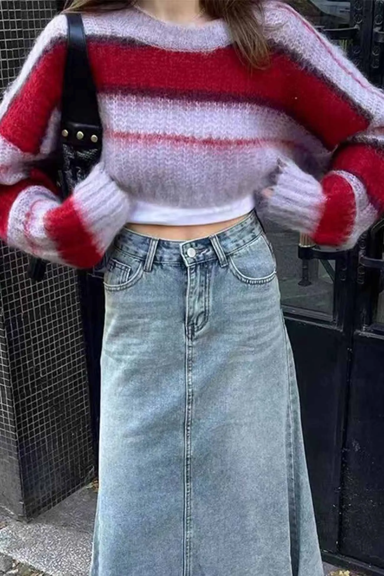 Colorblock Striped Crew Neck Knitted Cropped Sweater