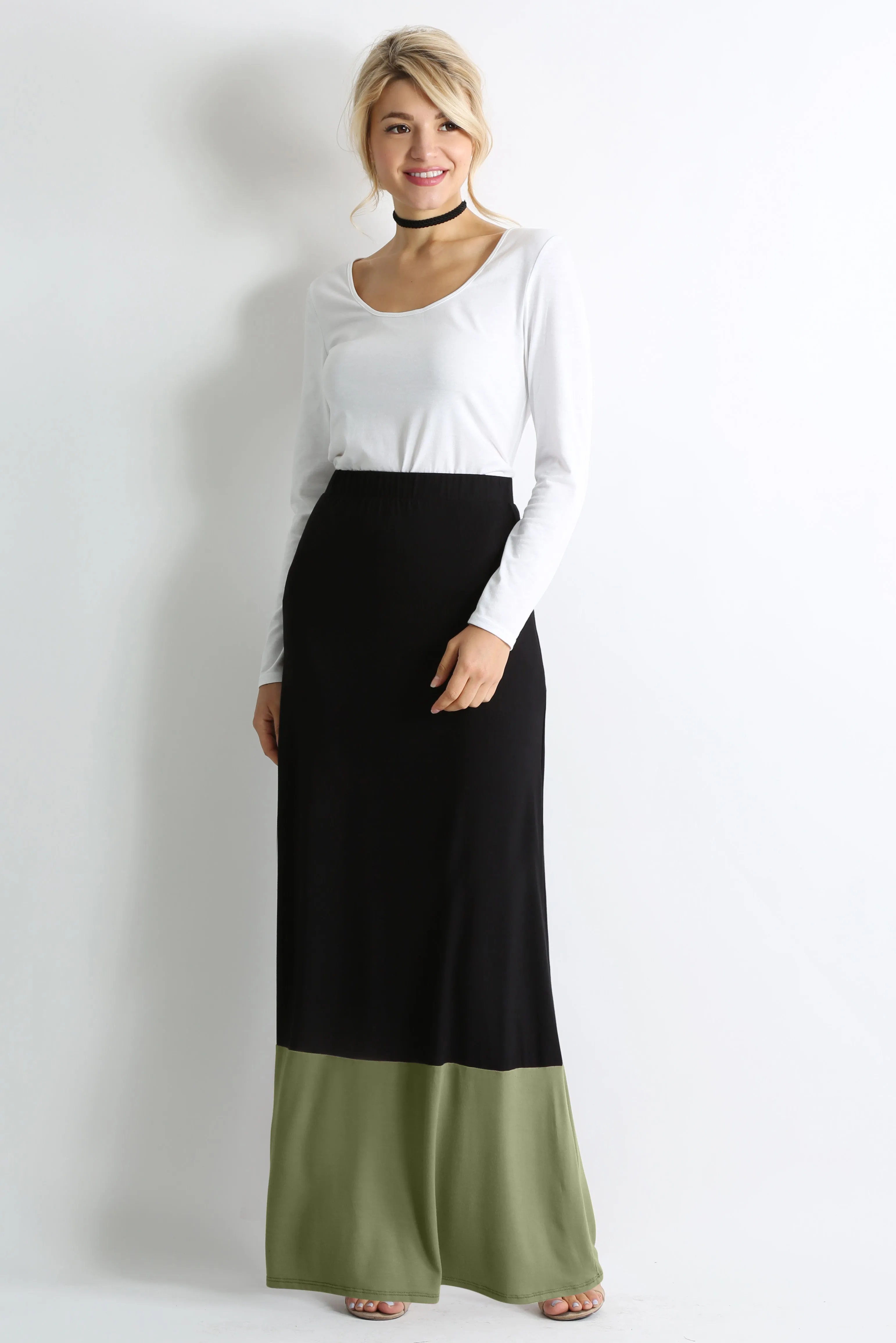 Contrasting Comfort Maxi Skirt