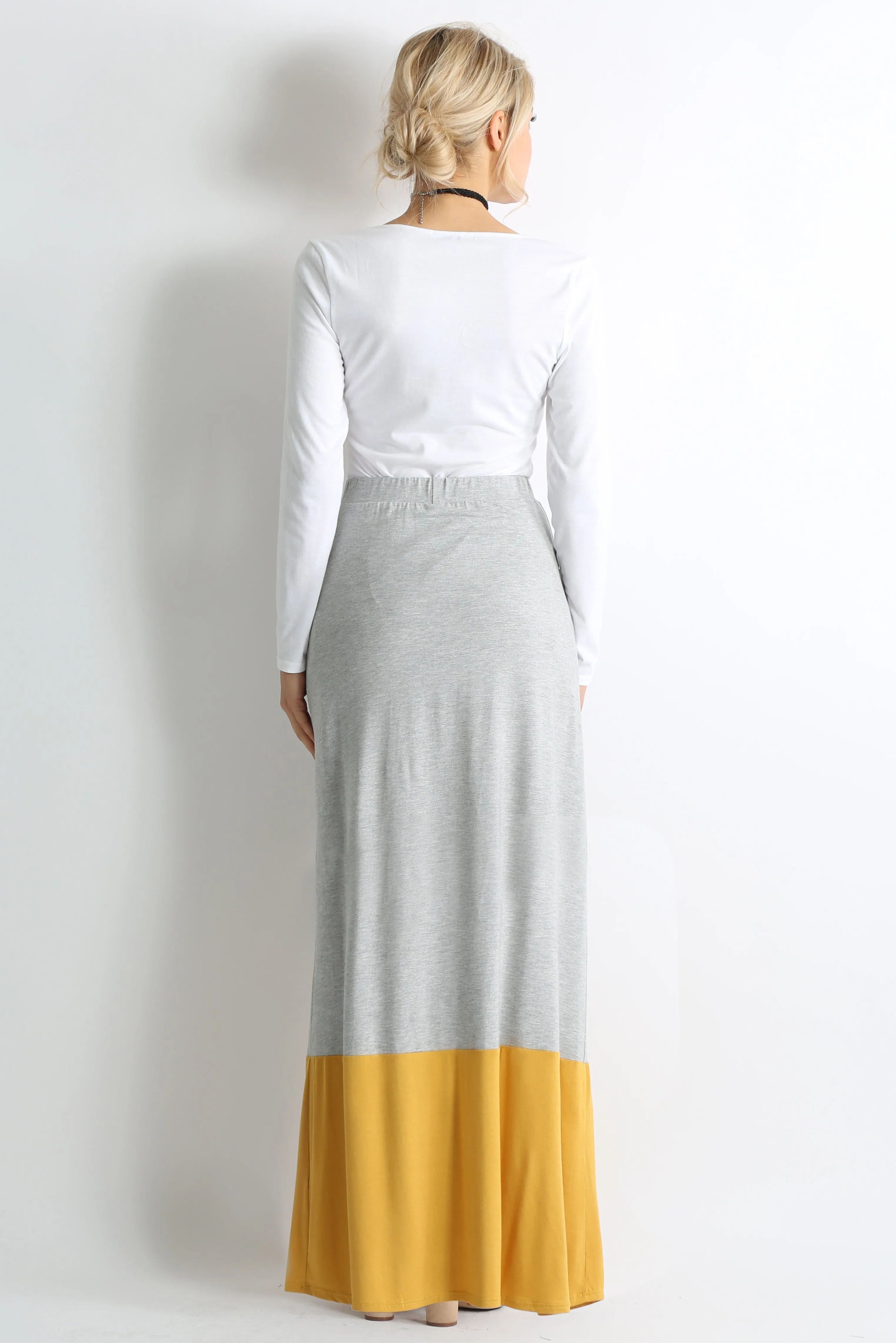 Contrasting Comfort Maxi Skirt