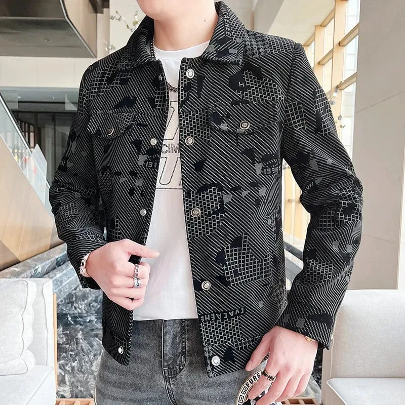 Luxury Plaid Elegance: Business Casual Slim Lapel Bomber Jacket for Men's Fashionable Streetwear Wardrobe