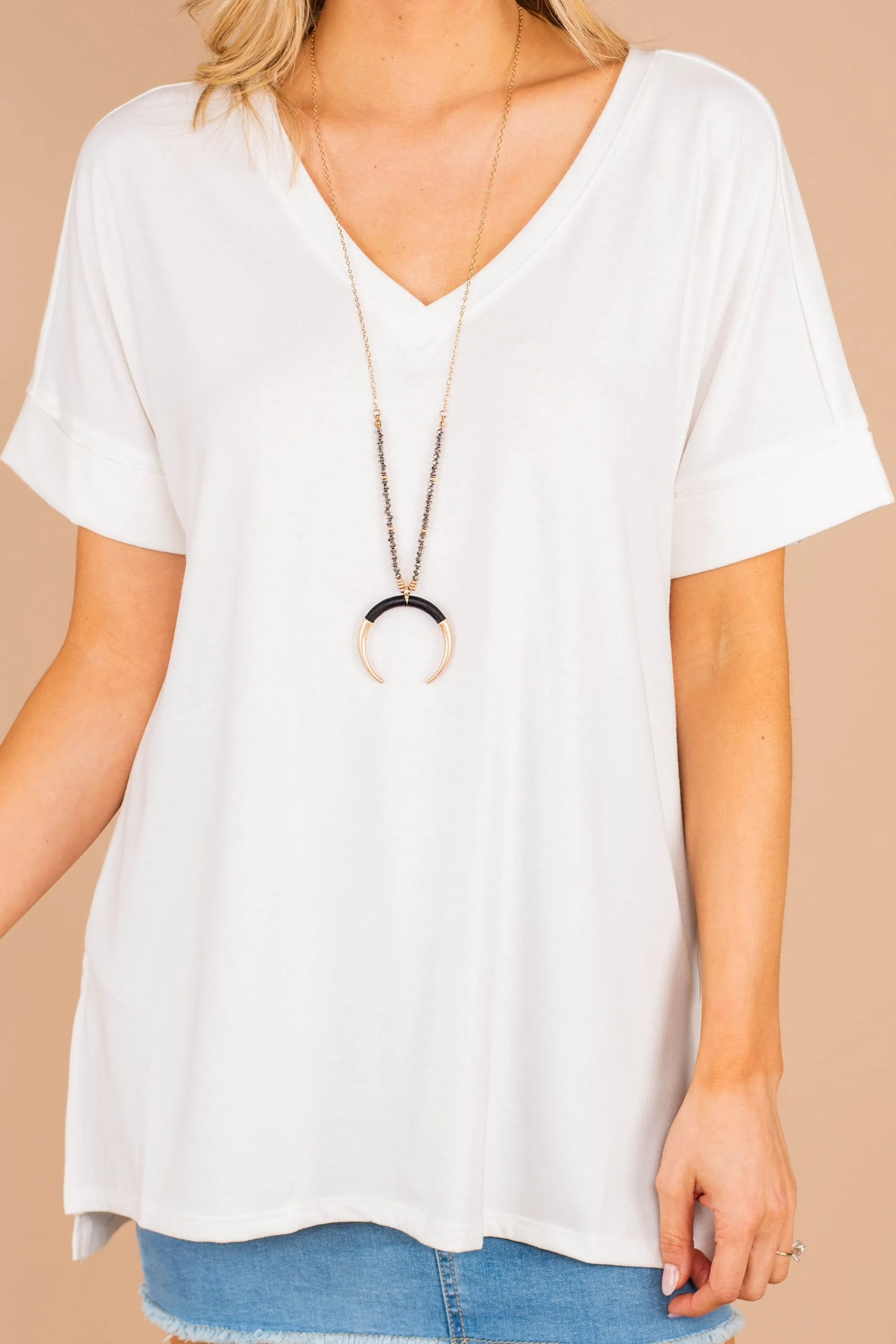 Make Your Life Easy Ivory White V-neck Top